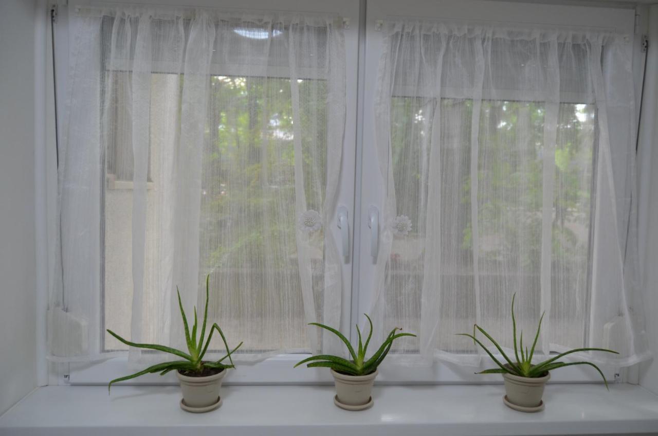 Mikmari Apartman Subotica Esterno foto